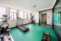 Ibis Hotel (Nanchang Tengwangge Longevity Palace)