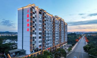 Star Hotel