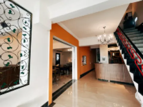 Nanhua Hotel Hotels in Changhua