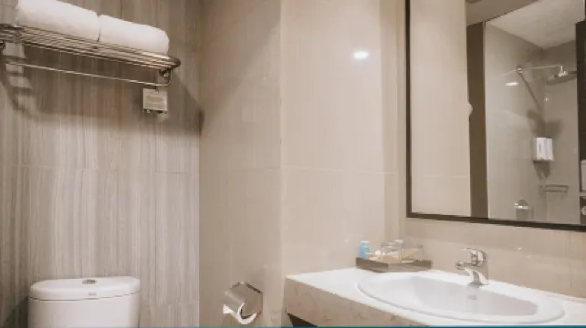 Ascent Premiere Pasuruan