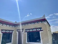 Yunshang · Yalaju Hotels in Tagong Grassland