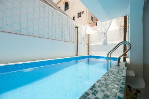 Ratchada Retreat Boutique Suites