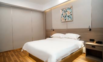 Panjia Business Hotel (Weihai Railway Station Hanlefang)