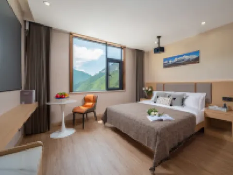 โรงแรมเจียไถ เต๋อชิน (สาขา เหวินซ่าง เวลธ์ พลาซ่า) โรงแรมใกล้โรงพยาบาลประชาชนจังหวัดเตซิน