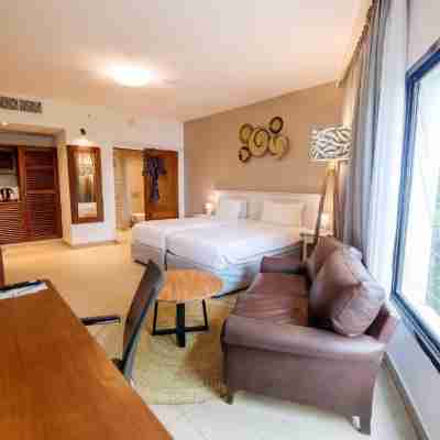 Coral Beach Hotel Dar Es Salaam Rooms