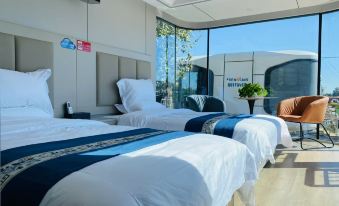Beitun Spacecraft Camp Hotel