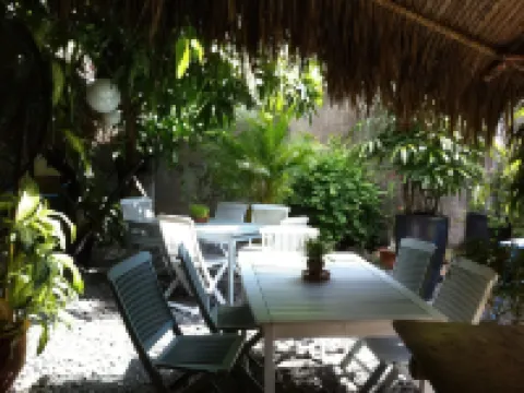 Masteri Thao Dien Apartments District 2 鄰近2区的酒店