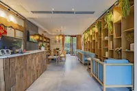XianglinYajingXueyueSnowJoySnowMountainViewLightLuxuryGardenVillaforSeekingTranquility