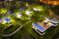 Suqian Luoma lake Mu Chen space capsule holiday camp Hotel di Loma Lake and Santai Montain Forest Park