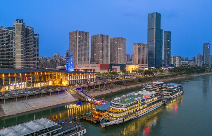 Journey Hotel (Yichang Three Gorges Tourist Center Wanda Plaza Branch)