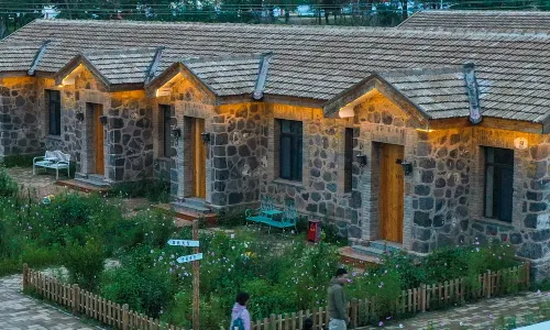 Floral Hotel·Ji 'er Station | Yuanzhu Homestay