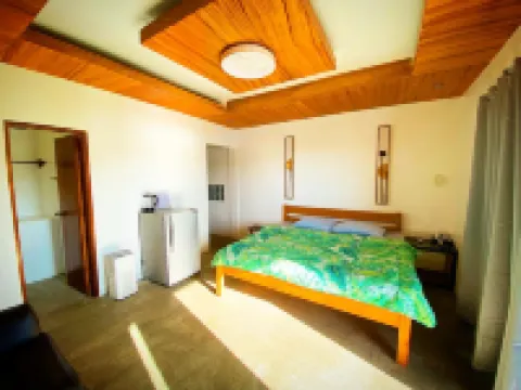 Super diving and tinas reef divers