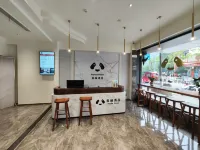 Panda Hotel Hotels in Mabian