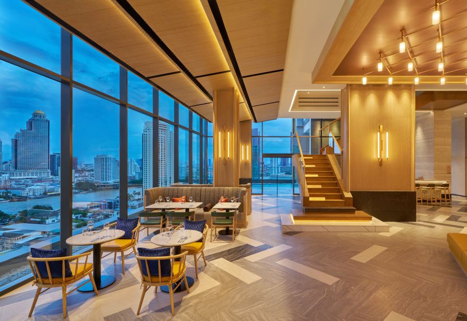 힐튼 가든 인 방콕 리버사이드