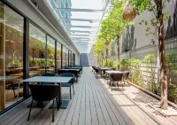 Holiday Inn Express & Suites Bangkok Central Pier Hotels near A Space ID Asok-Ratchada