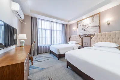 Lintao Yijing Oriental Hotel Hotels near Jianshe Park