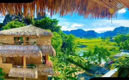 Hang Mua Bamboo Homestay