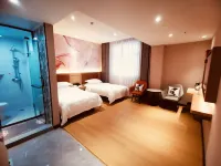 Eurasian Business Hotel Nanyang Hotel in zona CPC Nanyang Committee Party School Municipal Branch