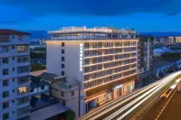 Panorama Garden Hotel with Infinity Pool at High Altitude, Jinxiangdun Yueting Hotels in Xishuangbanna Gasa International Airport