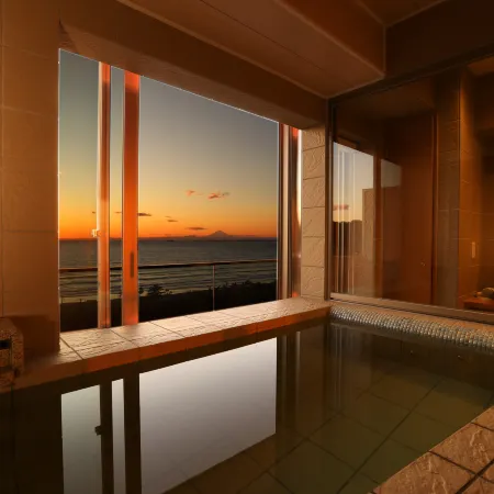 Grand View Iwai