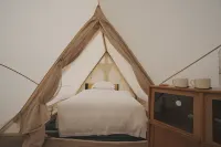Nordisk Village Yunnan Hotel di Yiliang