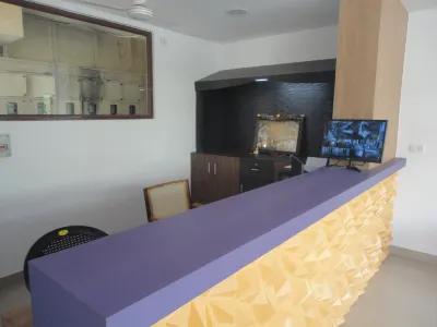 Sanvika Hotels & Service Apartments  호텔