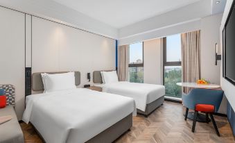 Holiday Inn Express Chengdu Shuangliu Airport by IHG