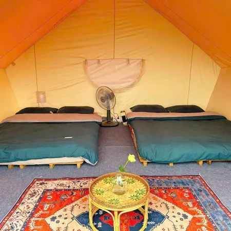 Cloud9 and Cloud View Glamping