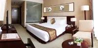 Elegance Hotel