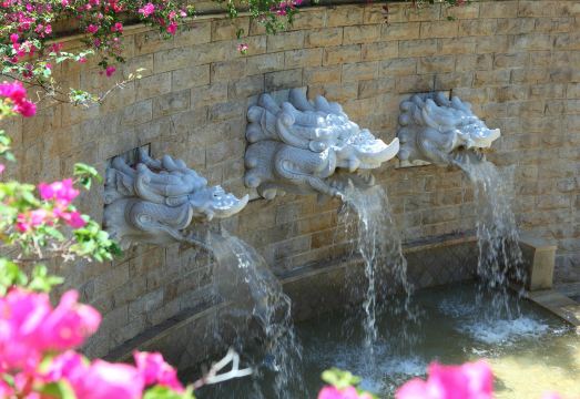 스위소텔 산야 야룽 베이