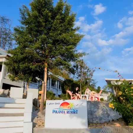 PhuLanta Resort Отели рядом с достопримечательностью «Lanta Klong Nin Beach»