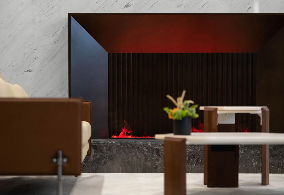 홀리데이 인 익스프레스 로비