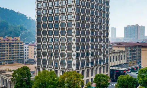 Anhua Grand Hotel