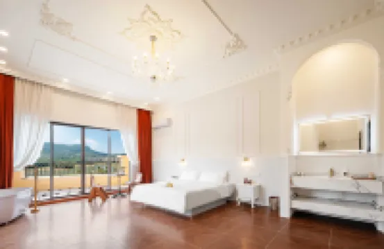 Wanning Shimei Bay White Horse Manor