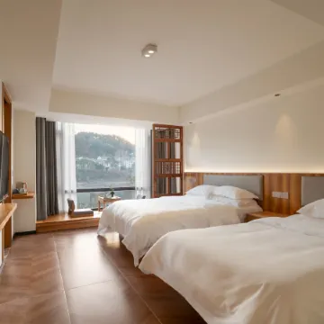 Xin'an Hotel · Designer Hotel | Huizhou Aesthetic Space (Huizhou Ancient City Branch)