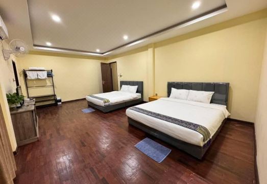 Yula Hotel Thatluang