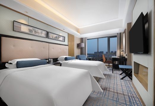 풀먼 호텔 수영장