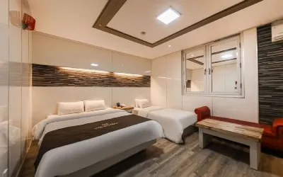 Namwon Hotel Made Hotel in zona Kwanghanrn