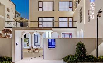 Duyun Fengyu · Holiday New Chinese-style Lakeside Boutique Stay (Wuyuan Shuimo Shanghe Scenic Area)