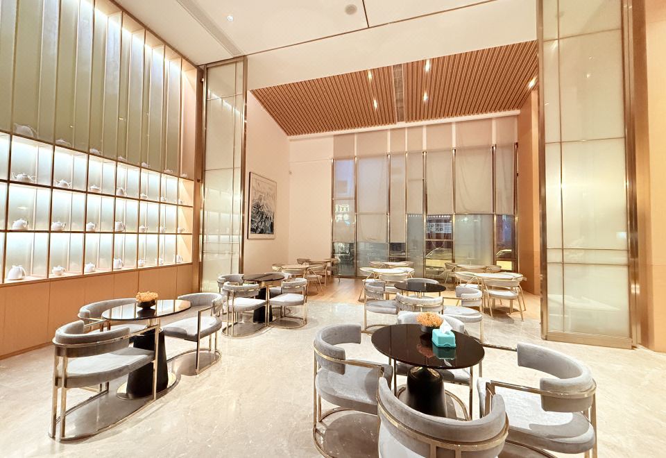 3. 아만다 호텔..