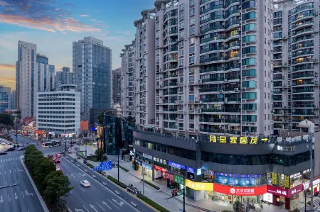 Shanghai Yiju Hotel (Changshou Road)