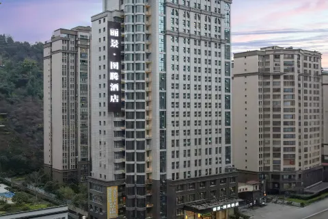 Lijing Totem Hotel