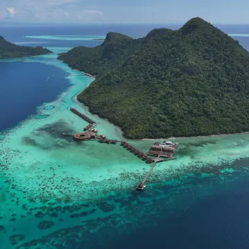 Pearl Island Resort トゥン・サカラン海洋公園周辺のホテル