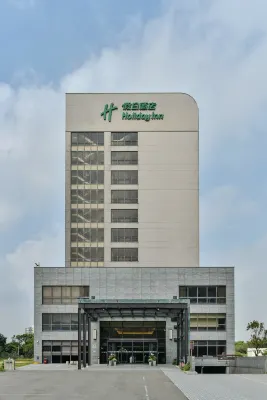 Holiday Inn Taoyuan Airport Hotels in Dayuan District