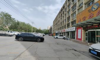 Bayingolao Jianyu Express Hotel