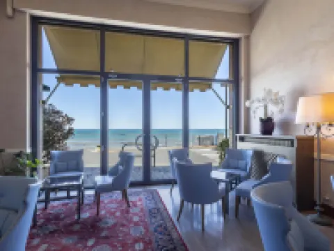 B&B Hotel Diano Marina Palace Hotels in Province of Imperia