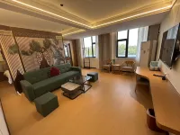 Fulaiden Hotel - Pysäköinti