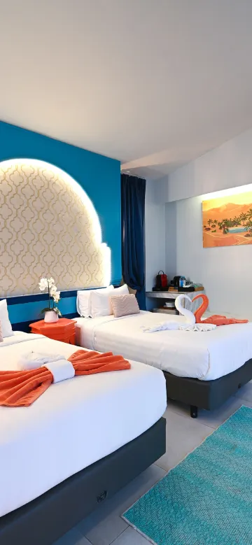 ห้องเตียงแฝด พร้อมวิวสระว่ายน้ำ