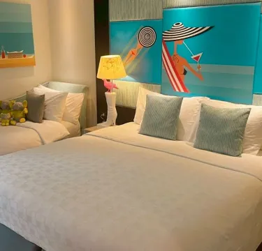 ห้องครอบครัวเอกอุ่น