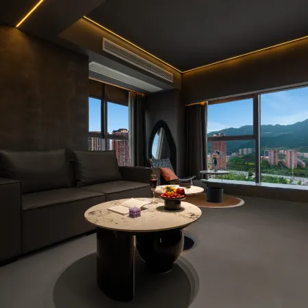Travel Youth · L Designer Homestay